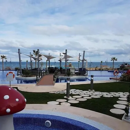 Апартаменты Stunning 2 Bed On The Front Sea Line At Sea Senses *